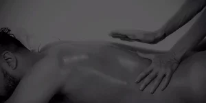 Massagem Tântrica Naturista